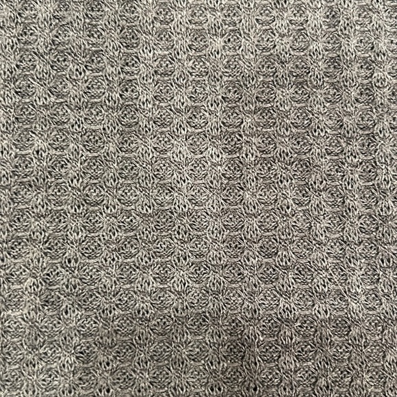 long sleeve crop top - Picture 2 of 2